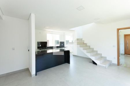 Apartamento para alugar com 3 quartos, 160m² em Amazonas, Contagem