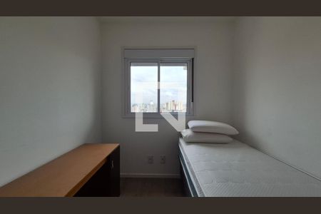 Quarto de apartamento para alugar com 3 quartos, 72m² em Vila Scarpelli, Santo André