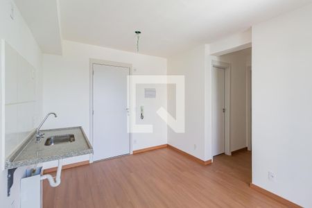 Sala/Cozinha de apartamento à venda com 2 quartos, 36m² em Vila Cruzeiro, São Paulo