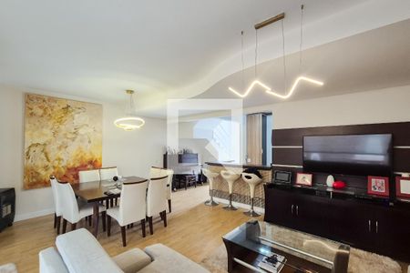 Sala de casa de condomínio à venda com 3 quartos, 192m² em Planalto, São Bernardo do Campo