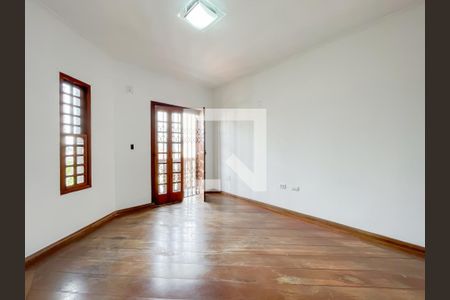 Suíte de casa para alugar com 3 quartos, 240m² em Presidente Altino, Osasco
