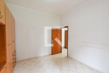 Quarto 1 de casa para alugar com 2 quartos, 425m² em Jardim da Gloria, São Paulo