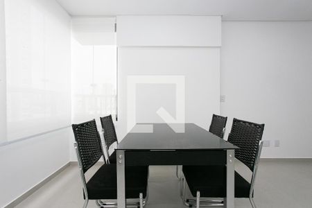 Sala de apartamento para alugar com 2 quartos, 63m² em Vila Azevedo, São Paulo