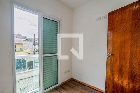 Quarto 1 de apartamento para alugar com 2 quartos, 42m² em Jardim Santo André, Santo André
