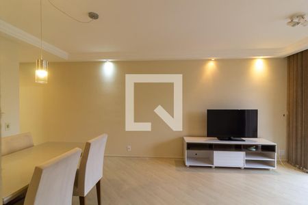 Sala de apartamento para alugar com 3 quartos, 82m² em Vila Sofia, São Paulo