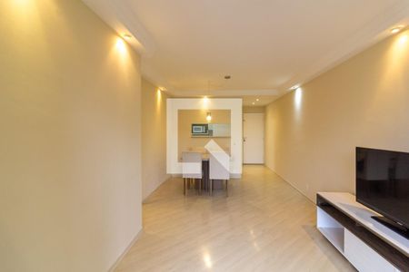 Sala de apartamento para alugar com 3 quartos, 82m² em Vila Sofia, São Paulo