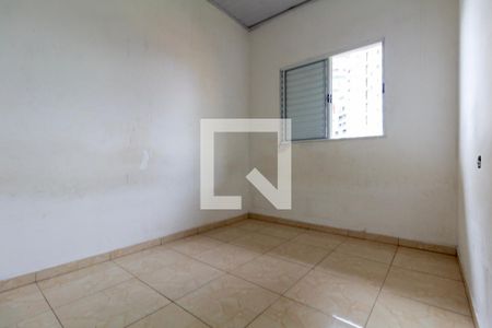 Quarto 2 de casa para alugar com 2 quartos, 54m² em Vila Esperança, São Paulo