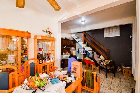 Sala de casa para alugar com 4 quartos, 215m² em Vila Trabalhista, Guarulhos