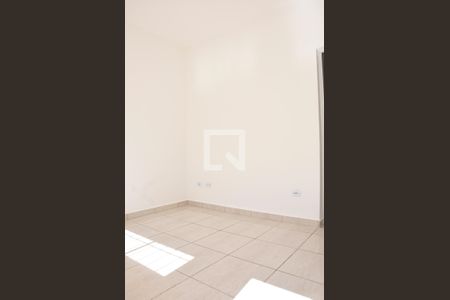 Detalhe - Sala de casa para alugar com 1 quarto, 65m² em Vila Mangalot, São Paulo