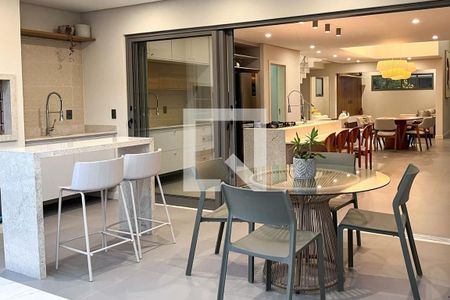 Casa para alugar com 3 quartos, 238m² em Recanto Quarto Centenario, Jundiaí