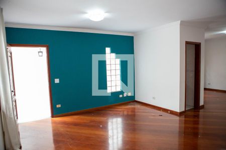 Sala de casa de condomínio para alugar com 4 quartos, 172m² em Cidade São Francisco, São Paulo