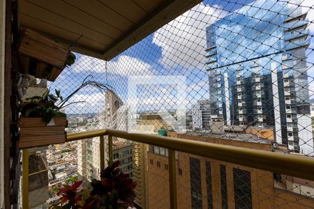 Varanda da sala de apartamento à venda com 3 quartos, 107m² em Alphaville Industrial, Barueri