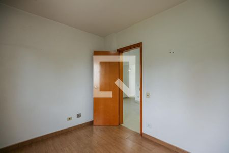 Quarto 1 de apartamento para alugar com 2 quartos, 64m² em Vila Antonio, São Paulo