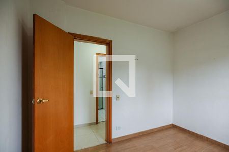 Quarto 1 de apartamento para alugar com 2 quartos, 64m² em Vila Antonio, São Paulo