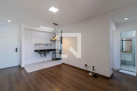 Sala de apartamento para alugar com 2 quartos, 96m² em Vila Sao Rafael, Guarulhos