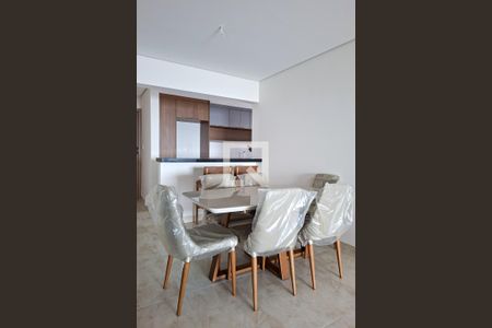 Sala de apartamento para alugar com 3 quartos, 116m² em Vilamar, Praia Grande