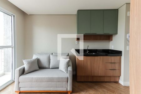 Sala / Cozinha de apartamento para alugar com 1 quarto, 24m² em Vila Butantã, São Paulo