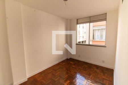 Quarto 2 de apartamento para alugar com 2 quartos, 60m² em Santa Rosa, Niterói