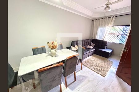 Sala de casa à venda com 3 quartos, 126m² em Vila Paulista, Guarulhos