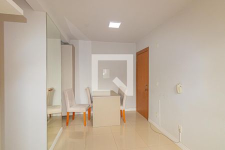 Sala de apartamento para alugar com 2 quartos, 48m² em Olaria, Canoas
