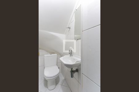 Lavabo de casa à venda com 3 quartos, 150m² em Vila Francos, São Paulo