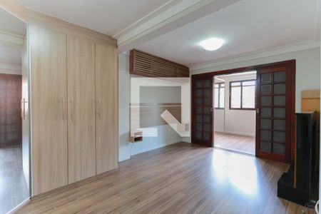 Suíte 1 de casa à venda com 3 quartos, 150m² em Vila Francos, São Paulo