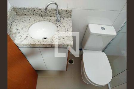 Banheiro de kitnet/studio para alugar com 1 quarto, 20m² em Vila Alpina, São Paulo