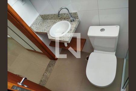 Banheiro de kitnet/studio para alugar com 1 quarto, 30m² em Vila Alpina, São Paulo