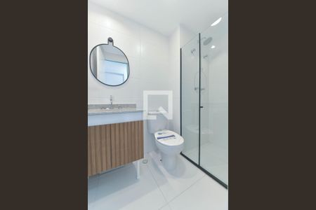 Banheiro Social de apartamento para alugar com 2 quartos, 64m² em Santo Amaro, São Paulo