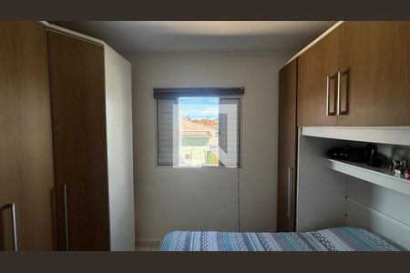 Suite de apartamento à venda com 2 quartos, 68m² em Vila Cecilia Maria, Santo André