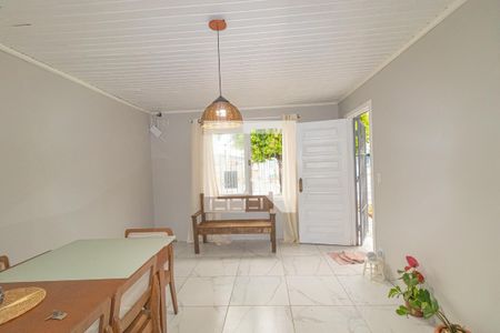 Sala de casa para alugar com 4 quartos, 300m² em Harmonia, Canoas