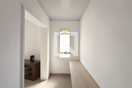 Corredor de casa à venda com 2 quartos, 153m² em Jardim Tupi, Campinas