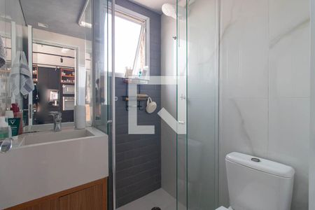 Banheiro de apartamento à venda com 2 quartos, 50m² em Vila Sabrina, São Paulo