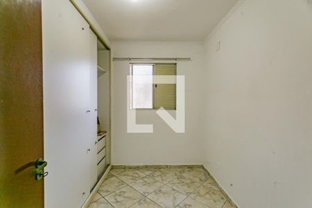 Quarto 1 de apartamento para alugar com 2 quartos, 56m² em Vila Moraes, São Paulo
