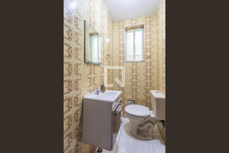 Casa para alugar com 4 quartos, 231m² em Jardim Regina Alice, Barueri