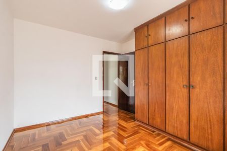 Casa para alugar com 4 quartos, 231m² em Jardim Regina Alice, Barueri