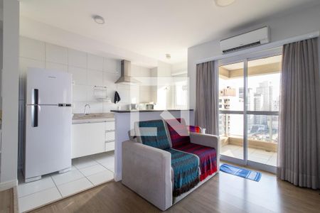 Sala/Quarto/Cozinha de kitnet/studio para alugar com 1 quarto, 45m² em Bosque, Campinas