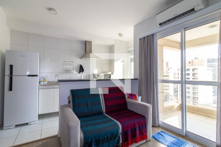 Sala/Quarto/Cozinha de kitnet/studio para alugar com 1 quarto, 45m² em Bosque, Campinas