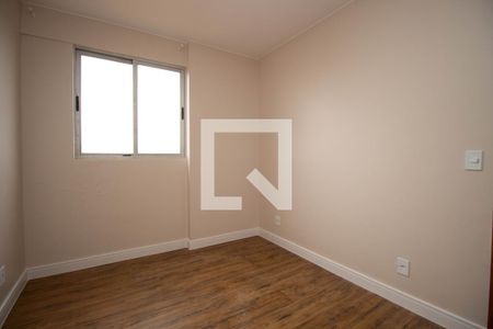 Quarto 2 de apartamento para alugar com 2 quartos, 50m² em Conjunto 3a, Brasília