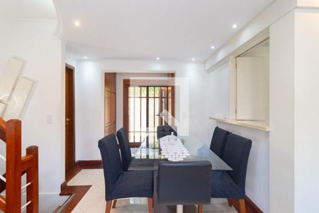 Sala de casa de condomínio para alugar com 4 quartos, 140m² em Santa Tereza, Porto Alegre