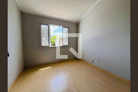 Quarto 2 de casa de condomínio para alugar com 2 quartos, 79m² em Rio Branco, Canoas