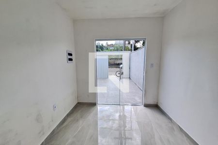 Sala de casa para alugar com 2 quartos, 100m² em Parque Paulista, Duque de Caxias