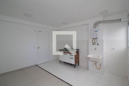 Sala/Cozinha de apartamento para alugar com 2 quartos, 38m² em Vila Galvão, Guarulhos