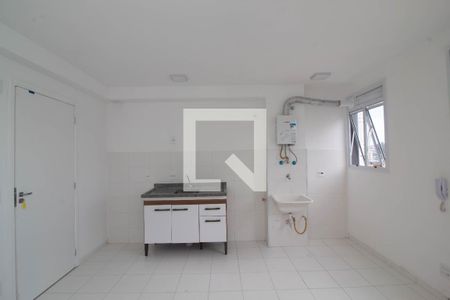 Sala/Cozinha de apartamento para alugar com 2 quartos, 38m² em Vila Galvão, Guarulhos