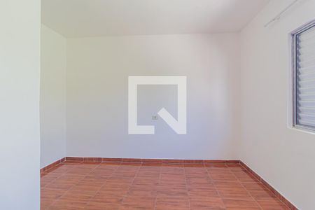 Quarto 2 de casa para alugar com 2 quartos, 80m² em Jardim Gonzaga, São Paulo