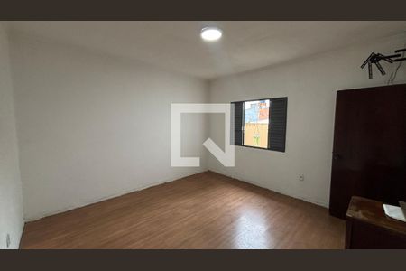 Quarto 2 de casa para alugar com 2 quartos, 120m² em Parque das Nações, Santo André