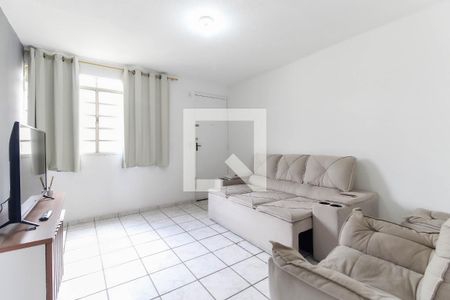 Sala de apartamento para alugar com 2 quartos, 52m² em Conjunto Residencial José Bonifácio, São Paulo