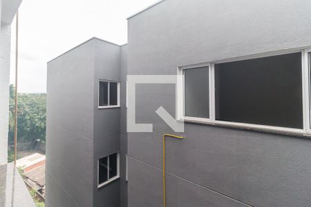 Vista da Sala/Cozinha de apartamento para alugar com 3 quartos, 67m² em Vila Aurea, Poá