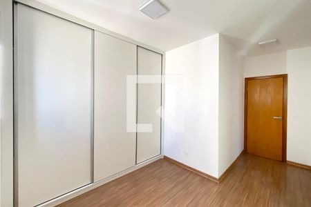 Suite 1 de apartamento para alugar com 4 quartos, 210m² em Palmares, Belo Horizonte