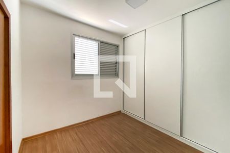 Suite 1 de apartamento para alugar com 4 quartos, 210m² em Palmares, Belo Horizonte